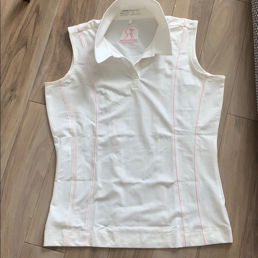 Nike Golf Sleeveless Top!!